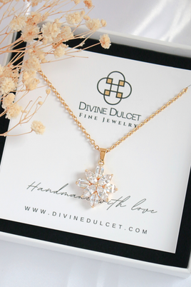 Spring 24 Karats Cubic Zirconia Flower Pendant Necklace